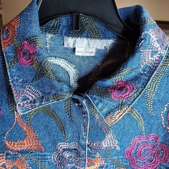 Ann Trinity embroidered denim Jean jacket small 55% linen - Picture 9 of 13